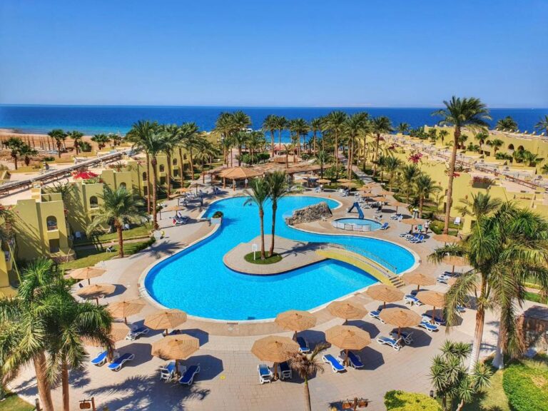 Palm Beach Resort 1